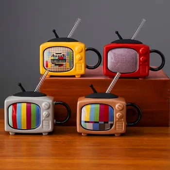 Креативный 3D Телевизор Форма ТВ Молочные пивные кружки с крышкой Бытовая чашка Изысканная посуда для питья Керамические кофейные кружки Ретро