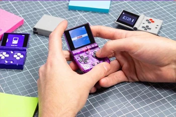 Funkeys Mini Retro Flip Складной карманный карманный с открытым исходным кодом 1,54-дюймовый IPS-экран GBA Pocket Автономная игровая консоль